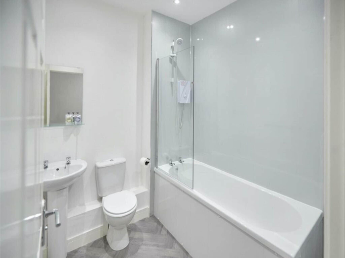 Bathroom 3, Apartment 6 in Loftus, Redcar and Cleveland