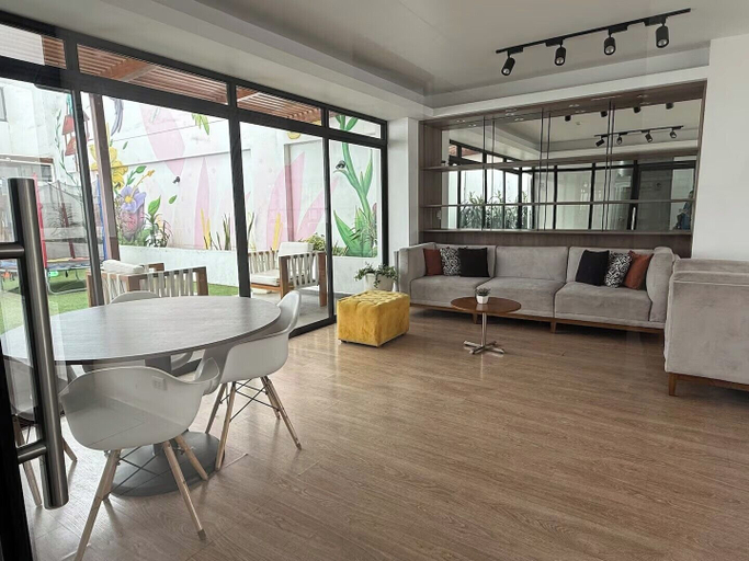 Interior 5, APT VIZUALE - LINCE, Lima