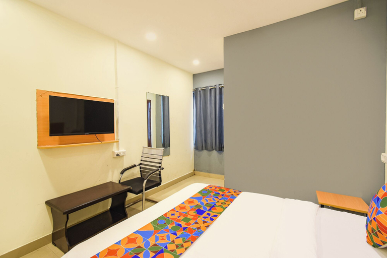 Room 2, Fabhotel Vedhanshi, Ranga Reddy