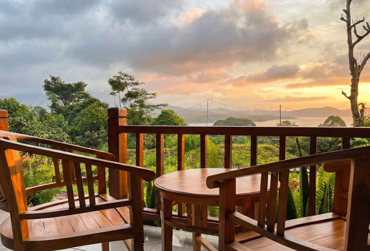 Others 5, D'Taman Cabin Kintamani, Bangli