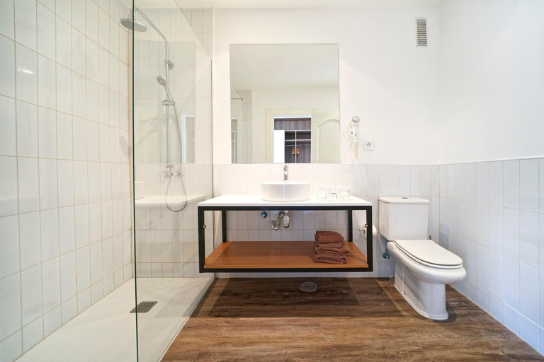 Bathroom 5, Labranda Golden Beach, Las Palmas