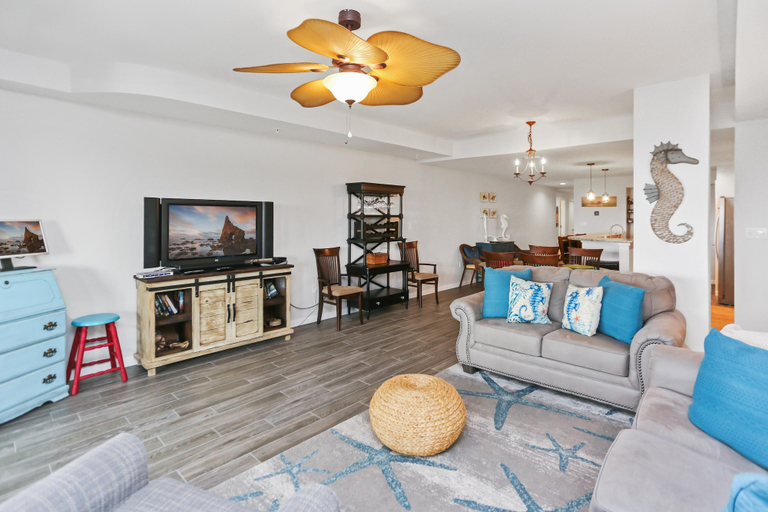 Living area 3, Club at Mexico Beach 2C Coastal Dreaming, Bay