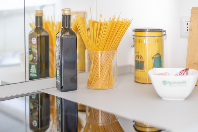 Food and drink, Stunning 1bdr With Terrace in Cadorna, Milano