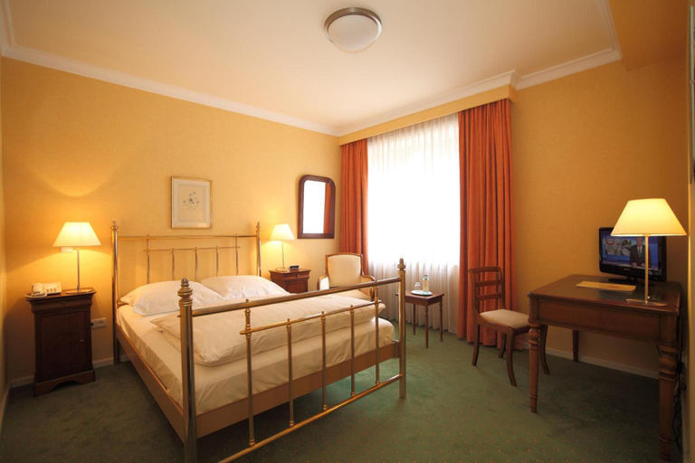 Bedroom 2, Alster-Hof, Hamburg