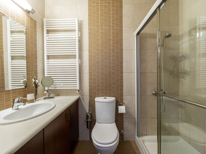 Bathroom 4, Troodos Riverside Cottage