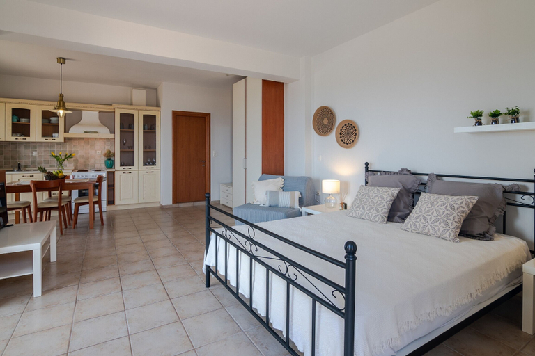 Room 5, Villaki House, Crete