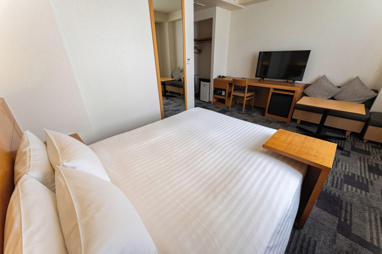 Bedroom 3, Nara Plaza Hotel, Tenri