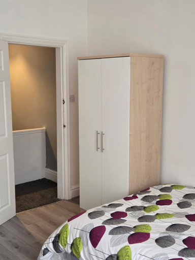 Bedroom 2, Anfield Apartments - Ince House, Sefton