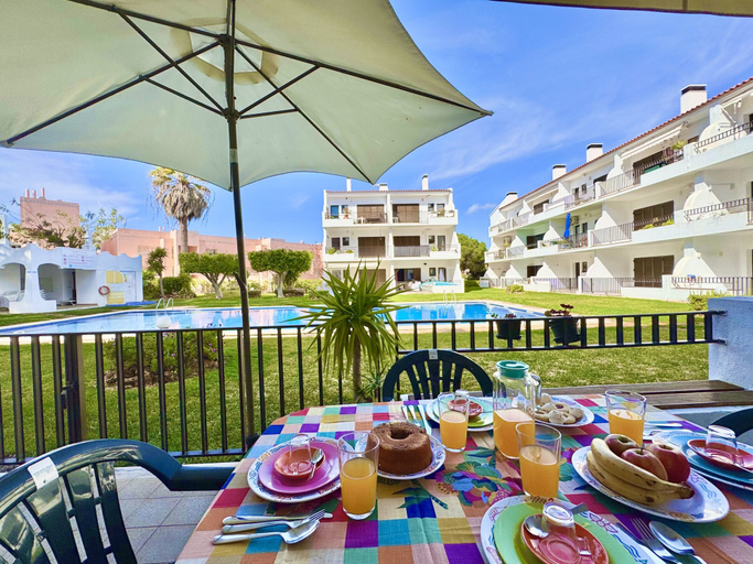 Food & Drinks 4, Vilamoura Golf Apartment 2 by Homing, Loulé