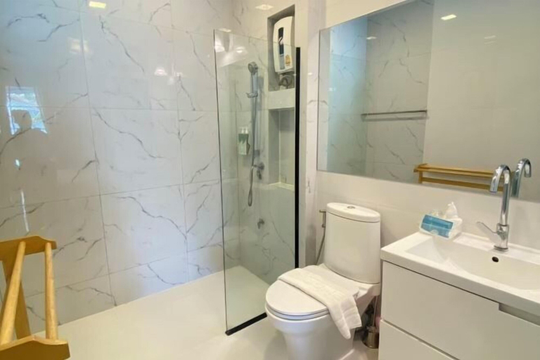 Bathroom 5, La Riva Boutique Hotel , Mueang Kamphaeng Phet