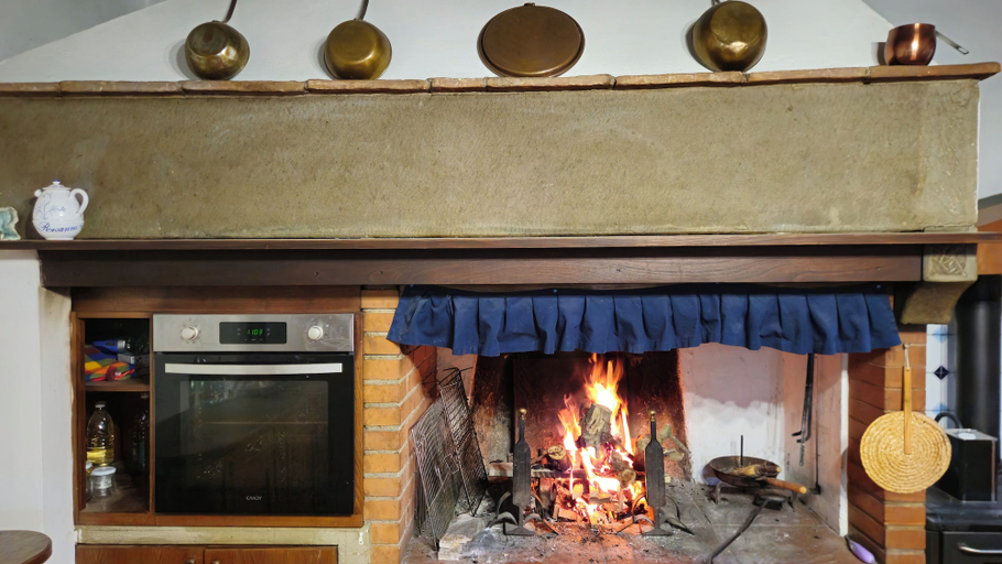Private kitchen, Il Peppolo Country House, Florence