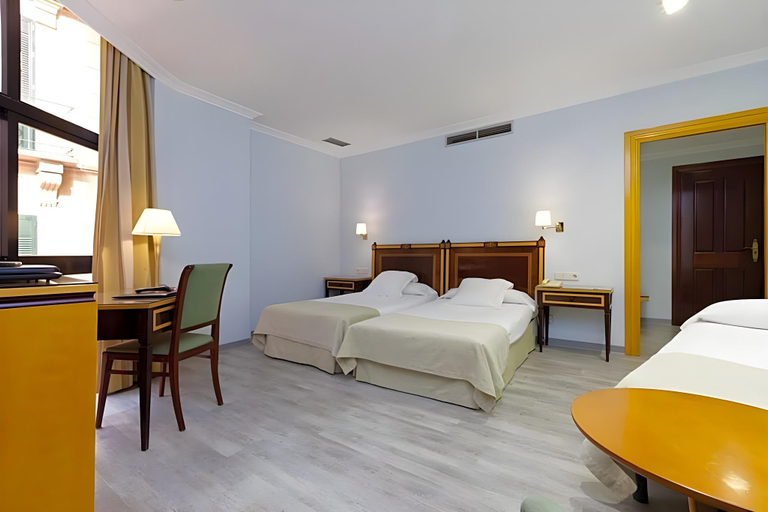 Bedroom 3, Hotel Don Curro, Málaga