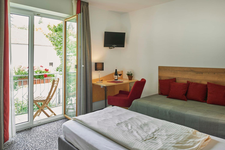 Bedroom, Gasthaus Alter Wirt, Erding