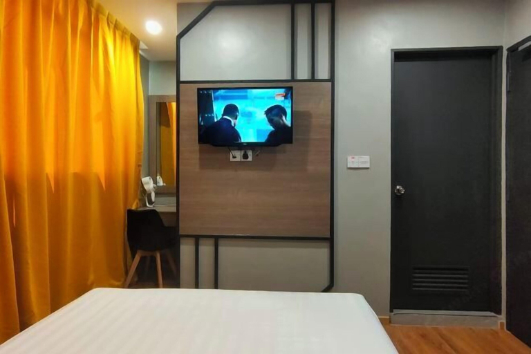 Bedroom 4, Uptown Hotel, Semporna