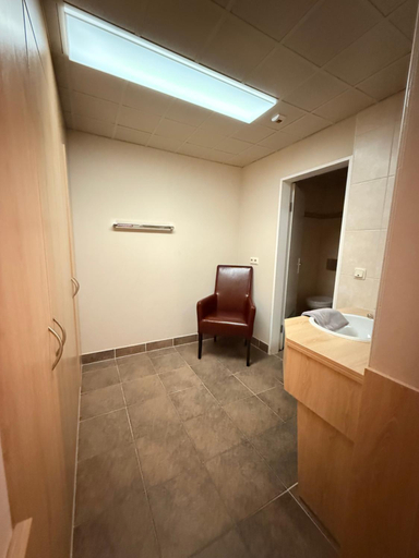 Bathroom 4, Sportschule Bitburg - Sportpark-Hotel, Eifelkreis Bitburg-Prüm