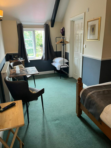 Bedroom 2, The Bell Inn, Wiltshire