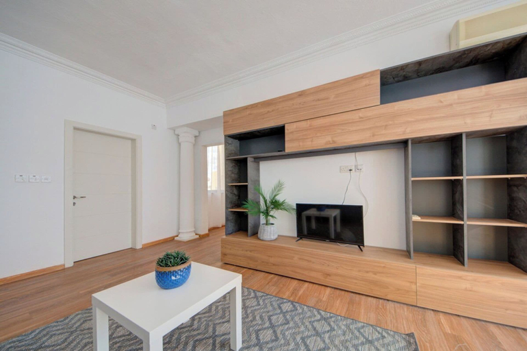Living area 5, Sliema Sea View Jacuzzi Penthouse