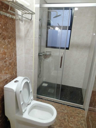 Bathroom 2, Cobot Suites Marcus Garden, Dagoretti North
