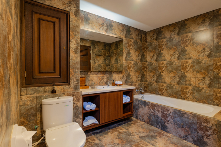 Bathroom, Radha Phala Resort & Spa, Gianyar