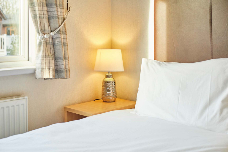 Room 5, Host Stay Crystal Lodge, North Yorkshire