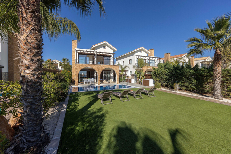 Garden 4, Ayia Napa Seafront Ionion Villa H5