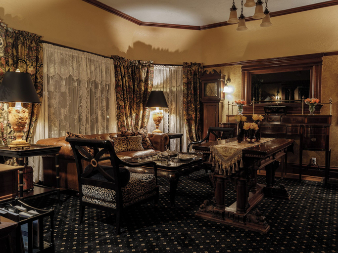 Lobby lounge 2, The Charles Napa, an Artfully Designed Inclusive Inn, Napa