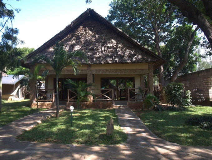 Exterior 2, Bofa Beach Resort, Kilifi North