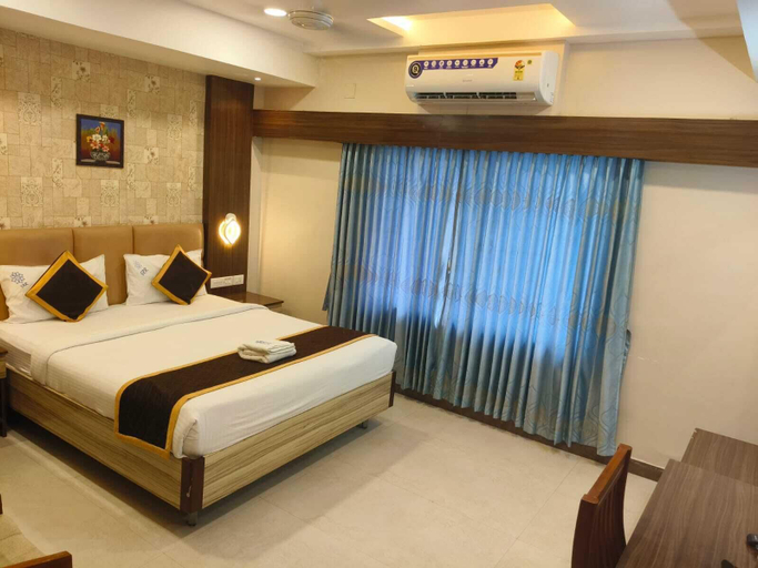 Room 3, Sri Ram Residency, Tirunelveli