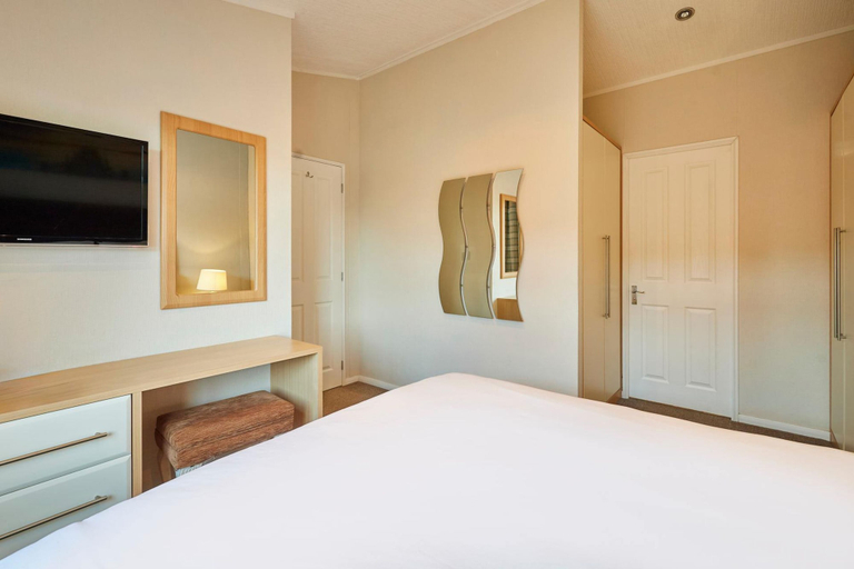 Room 4, Host Stay Crystal Lodge, North Yorkshire