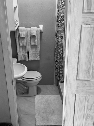 Bathroom 3, Dawson’s Hideaway