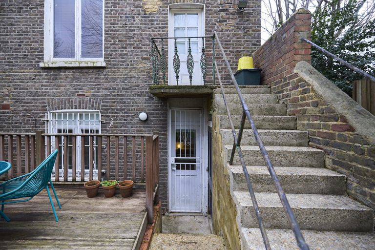 Exterior detail, The Tufnell Threshold, London