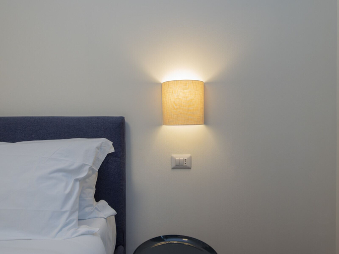 Room 3, Brand new 2 BR With Balcony in Sempione, Milano