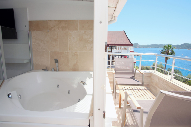 Bathroom 5, Nur Hotel, Kaş
