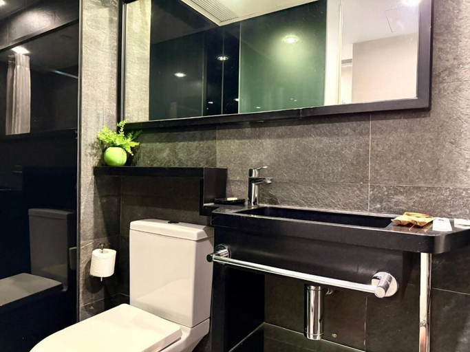 Bathroom 4, Noble Park Hotel, Kowloon