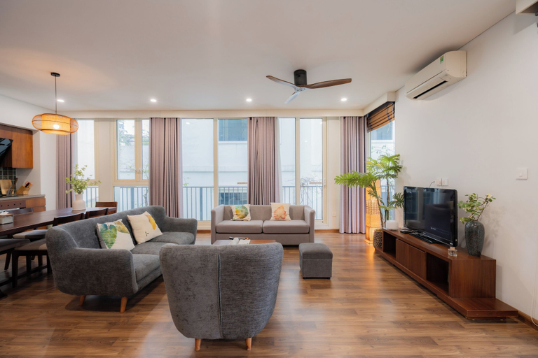 Living area 4, Sakamoto 2 Apartments by XÔI Residences, Ba Đình