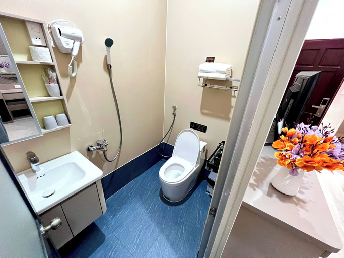 Bathroom 2, Hung Phat Hotel 2 - Garden, Thủ Dầu Một