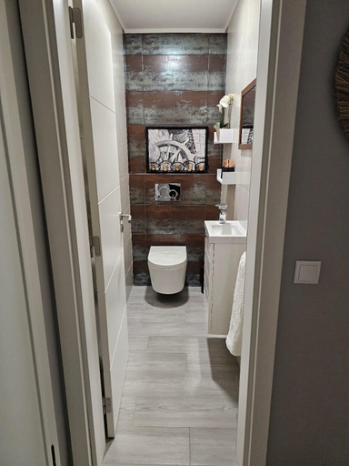 Bathroom 3, Faro Modern by Homing, Faro