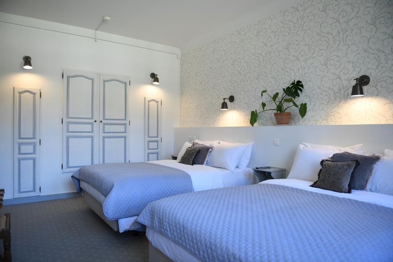 Bedroom 3, Chateau de Fontager, Drôme