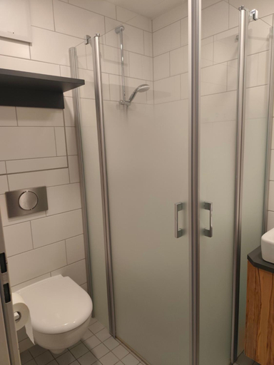 Bathroom 5, Gasthof zur Post, Deggendorf