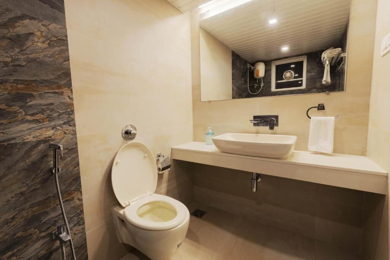 Bathroom 3, Kabila Agro Tourism, Satara