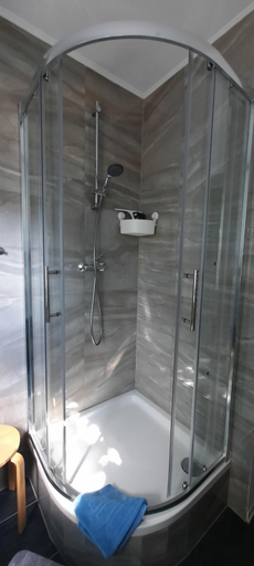 Bathroom 3, Apartments Wagner, Zwickau