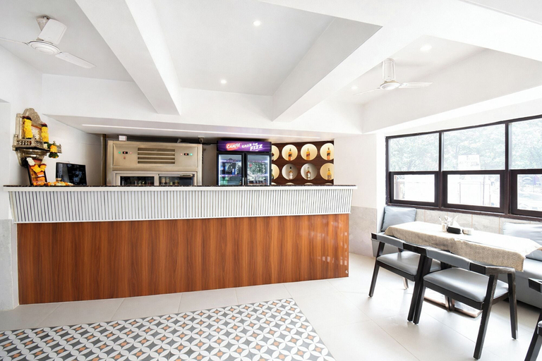 Bar (on property) 3, Fabhotel Shourya Regency, Pune