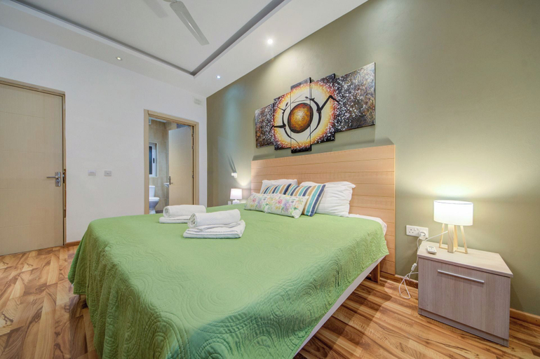 Interior 5, Incredible Sliema Harbour Penthouse With Jacuzzi