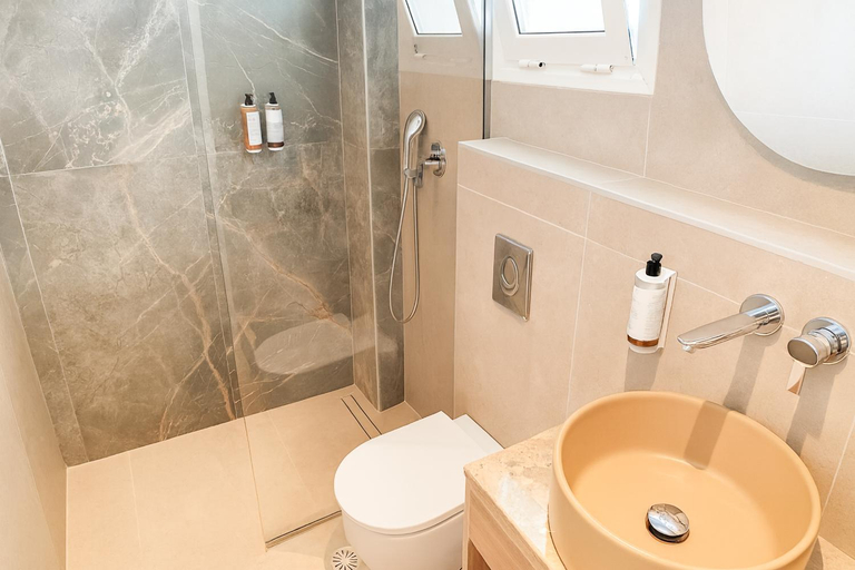 Bathroom 5, THINALOS HOTEL, Ionian Islands