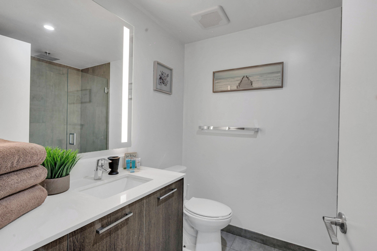 Bathroom 3, Alea Miami, Miami-Dade