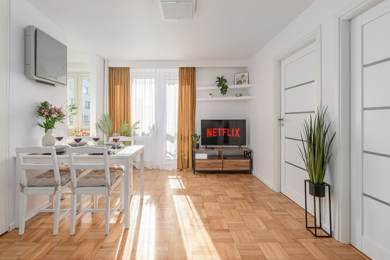 Living area 5, Lumina apart with balcony in Warsaw, Warsaw