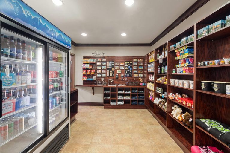 Food & Drinks 5, Baymont Inn and Suites by Wyndham Sturgis, Meade