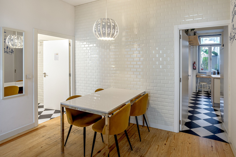 Dining 4, Alfama Blue by Homing, Lisbon
