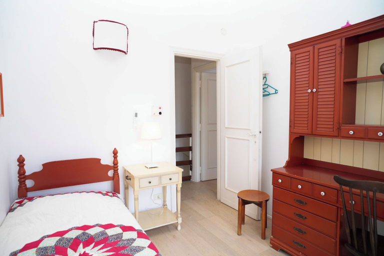 Room 3, Villa vintage a 100m dal mare, Latina