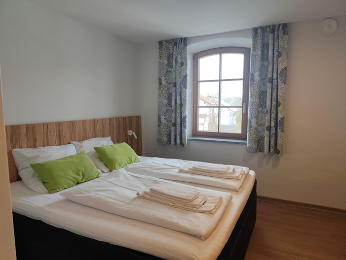 Bedroom 2, Gasthof zur Post, Deggendorf